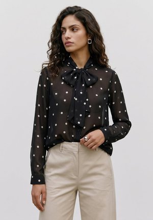 Vero Moda, SHIRT VMANNALISA SHIRT - Chemisier - black