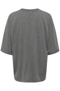 T-shirt gris à manches courtes avec une coupe ample, un col rond et une texture douce. Présente un design uni sans motifs ni accents visibles.