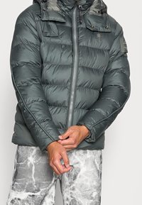 G-STAR Vinterjacka - olive