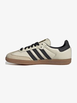 Adidas canvas shoes for ladies Clearance
