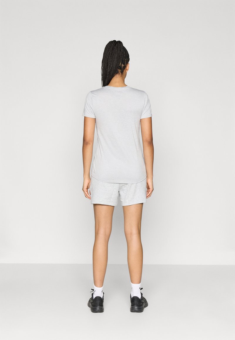 Puma SMALL LOGO HIGH WAIST SHORTS - Sportovní kraťasy - light gray heather