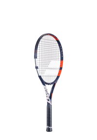 Tennisketsjer med en marineblå og orange ramme, et struktureret sort greb og en mønstret strengebund. Har en moderne aerodynamisk form.