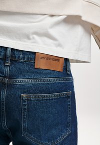 ARUN OPEN - Jeans Straight Leg - blue denim