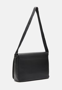 Pier One UNISEX - Attachetasker - black
