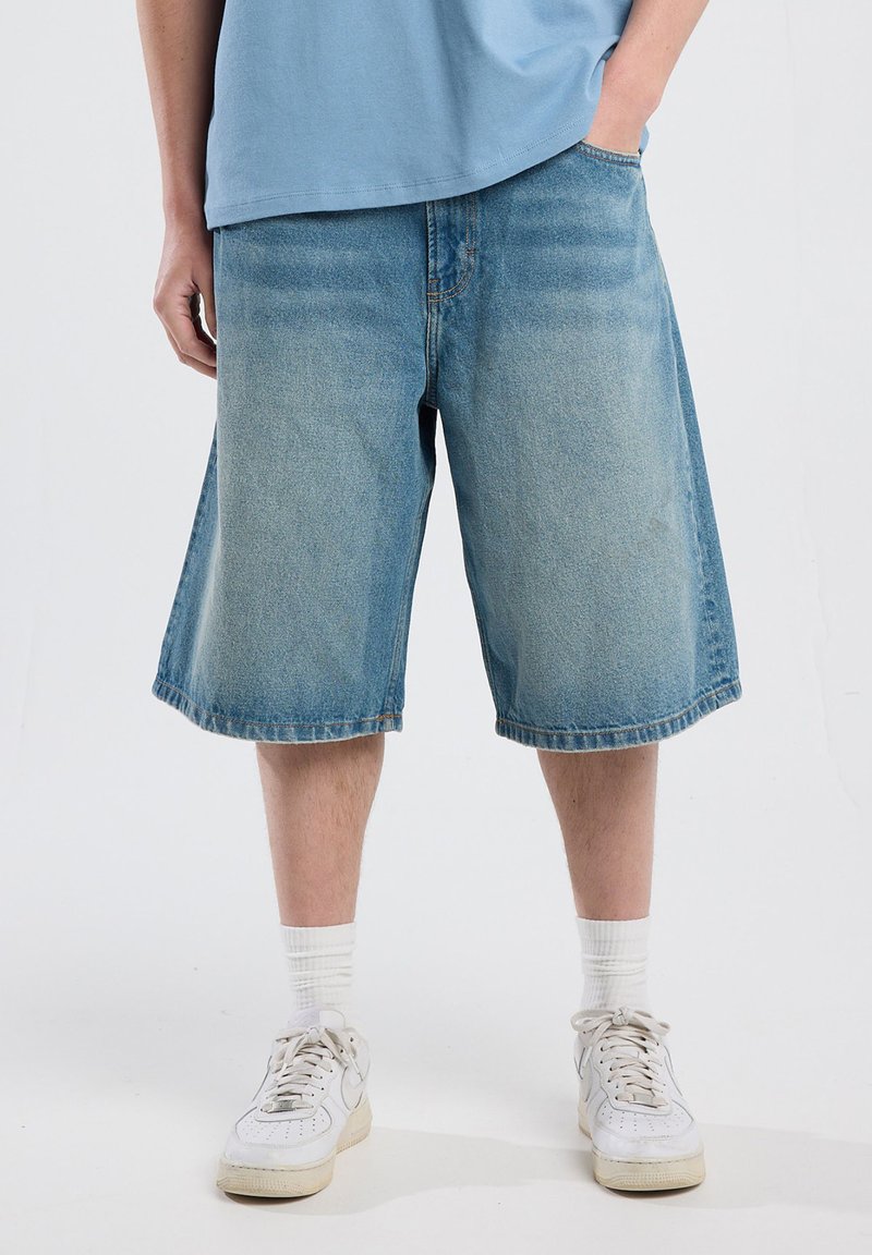 America Today Jeans Shorts - used blue