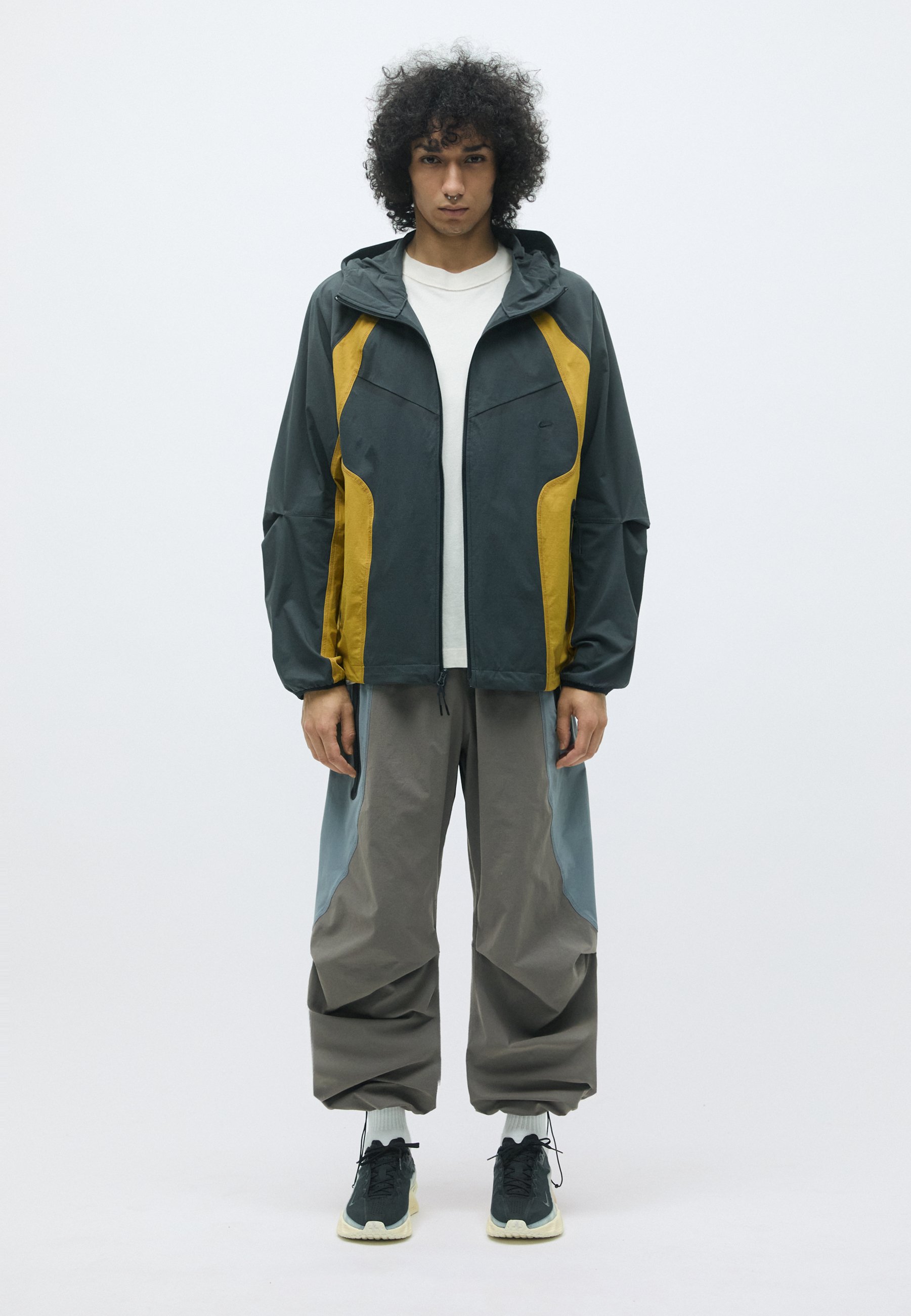 nike tech blue black yellow