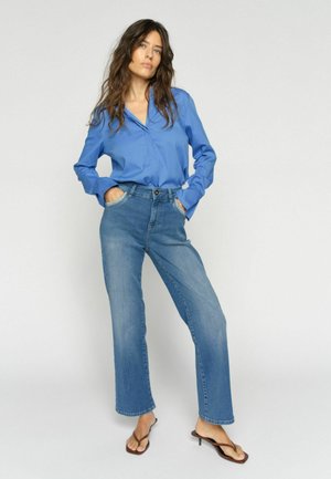 CECILIA  - Zvonové džínsy - mid blue