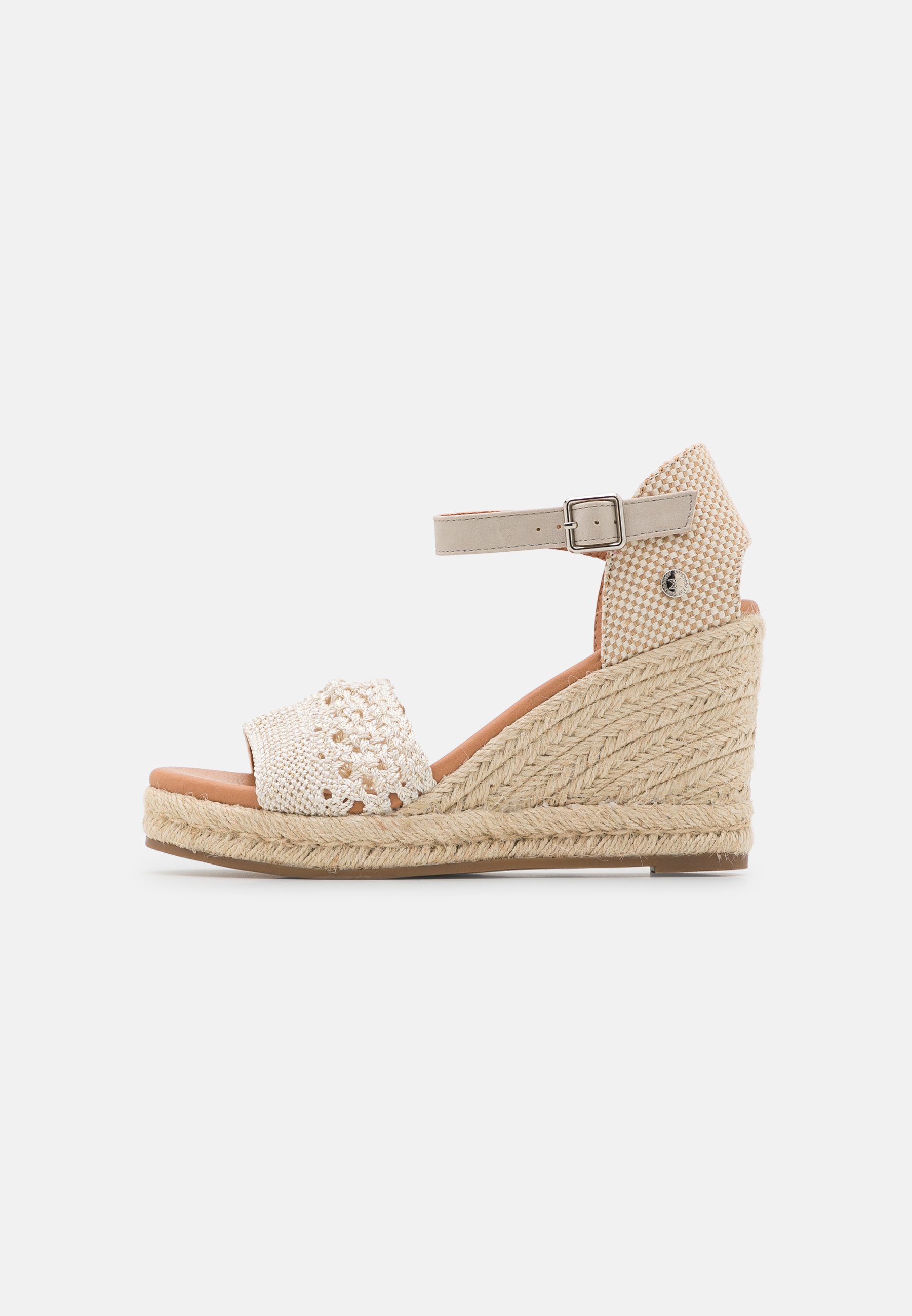 Zwarte sandalen met plateauzool - Dames | MANFIELD