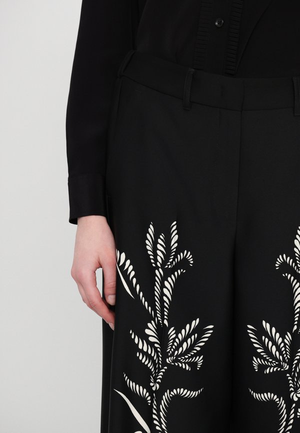 PESCO - Trousers - nero4