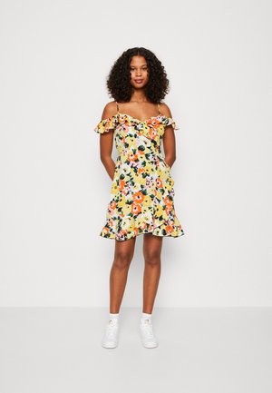 Vero Moda VMCARY OLIVIA SINGLET SHORT DRESS - Päevakleit - limpet shell
