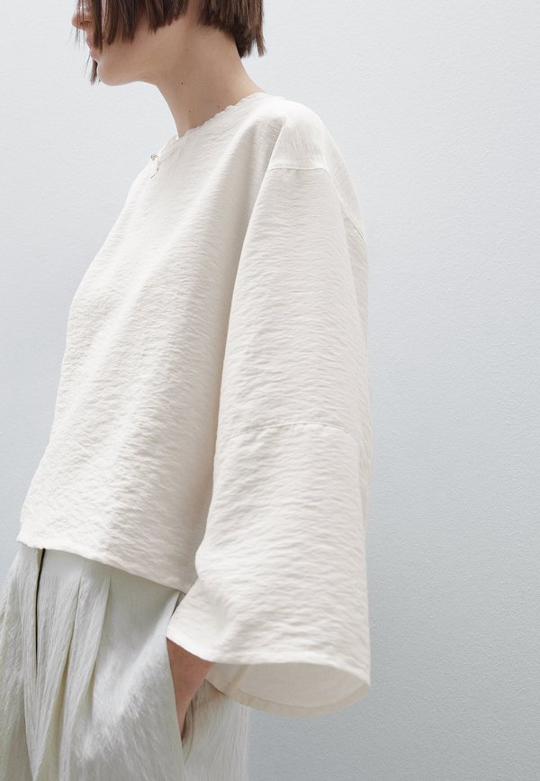 FLOWING CROPPED - Blouse - beige2