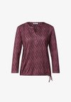 3/4-SLEEVE SHIRT WITH SPLIT NECK AND PRINT - Long sleeved top - blush berry