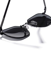 Hawkers SIXGON - Ochelari de soare - black
