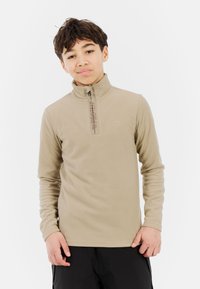 Beige fleece pullover met een ritssluiting bij de kraag, lange mouwen en een subtiel logo. Zachte textuur, aansluitend ontwerp, minimalistische stijl.