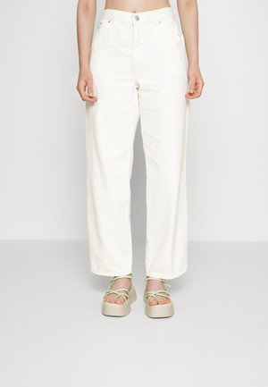 DAD UTILITY - Vaqueros boyfriend - z2595 white rinse