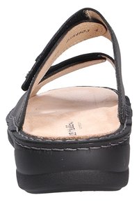 Finn Comfort Mules - schwarz