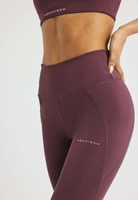 Röhnisch FLATTERING HW - Trikoot - huckleberry