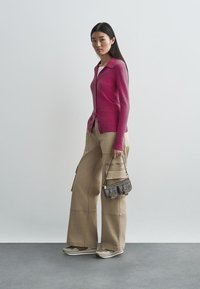 MICHAEL Michael Kors RAINA - Joggesko - camel