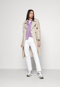 Levi's® 501® CROP JEANS - Calças de ganga de perna direita - come clean