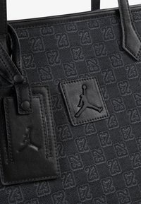 Jordan JAM MONOGRAM TOTE - Borsa a tracolla - black