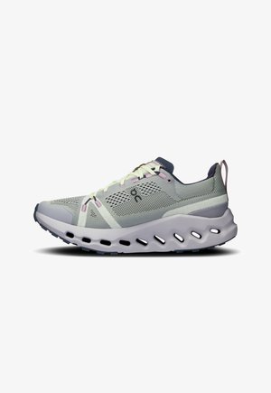 Sport sneakers in light grey mesh, featuring a thick white sole with cutouts, navy accents, and contrasting light yellow laces.