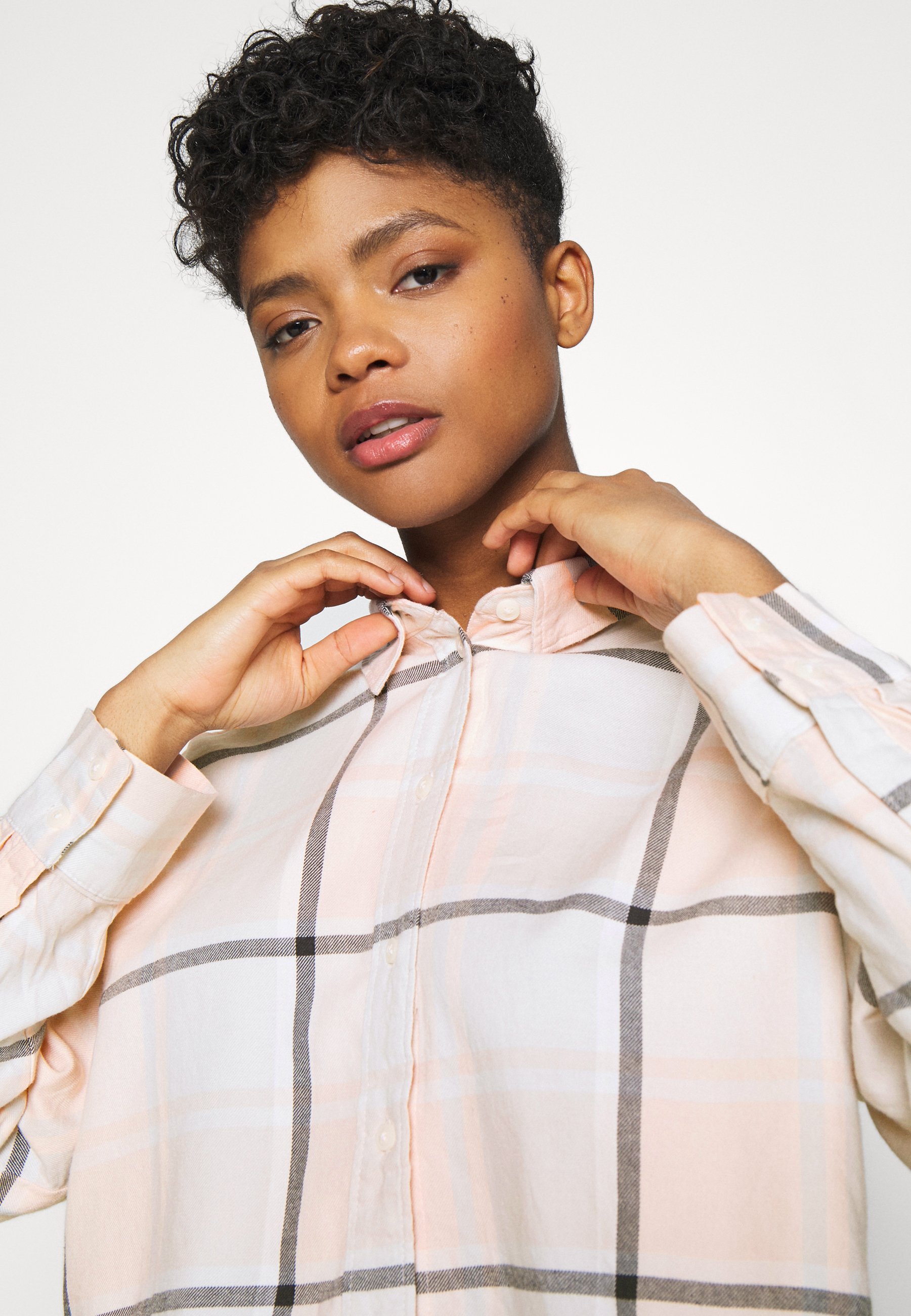 Women KELLY CROP BLOUSE - Blouse Women KELLY CROP BLOUSE - Blouse