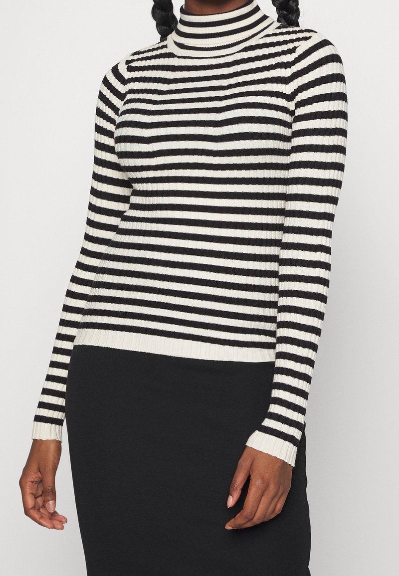 Pieces Petite Stickad tröja - black