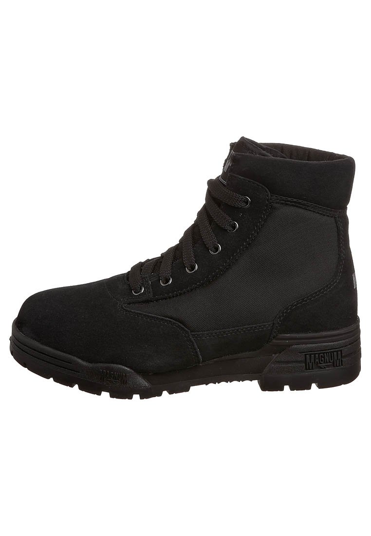 magnum hi tec boots