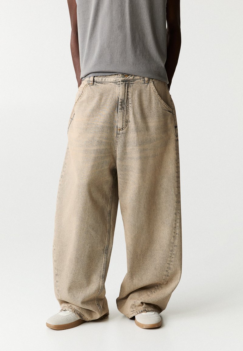 PULL&BEAR MEGA BAGGY - Jeans Relaxed Fit - light grey