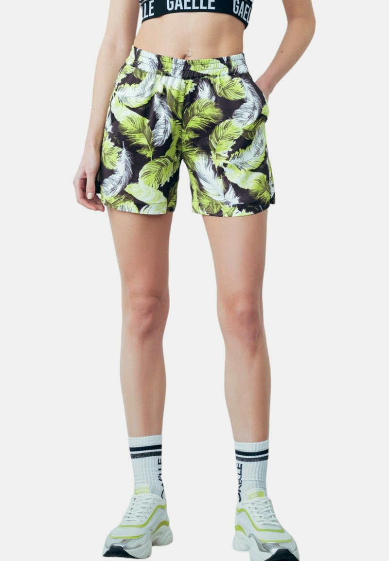GAeLLE Shorts - green