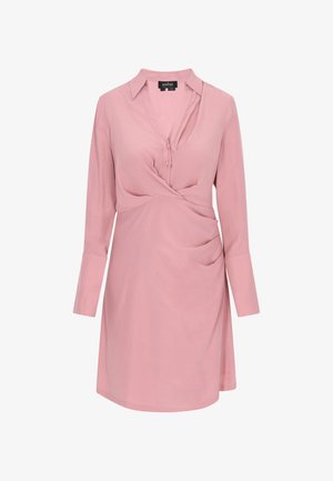 usha Ingruha - vintage rose