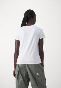 Levi's® Triko s potiskem - bright white