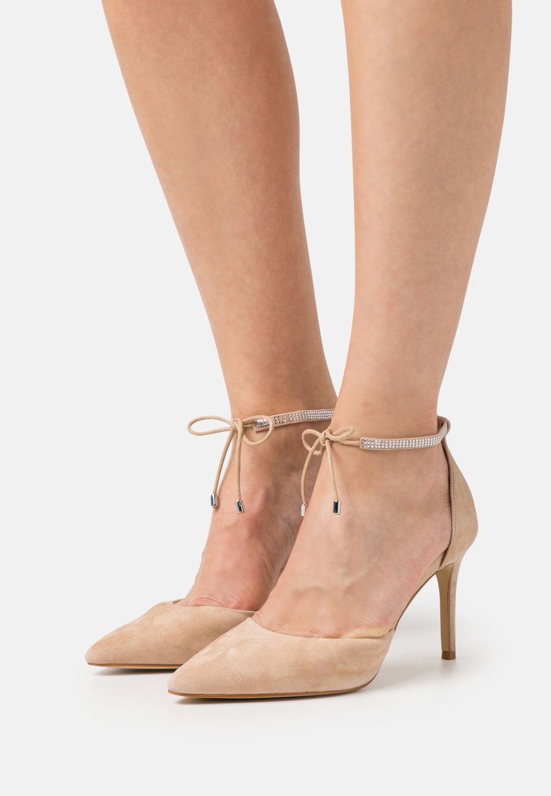 Bianco BIACHIC ANKLE STRAP Zapatos altos sand/tierra Zalando.es