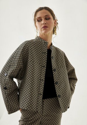 MAO PATTERN - Chaqueta fina - black