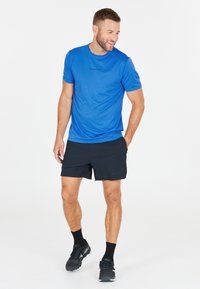 Endurance T-shirt med print - blauw