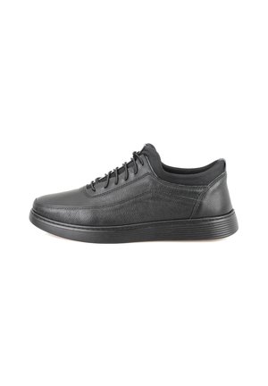 Sportlicher Schnürer - black