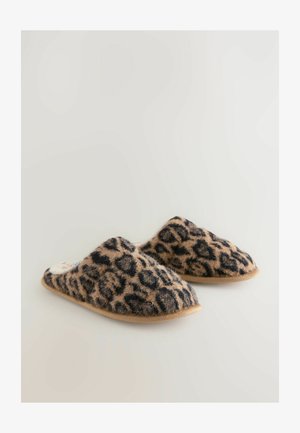 Slapšalne z leopardskim vzorcem z mehkim krznom, v bež in črni barvni shemi, ter okroglo zasnovo nosu. Ravna, lahka podplat za udobje.