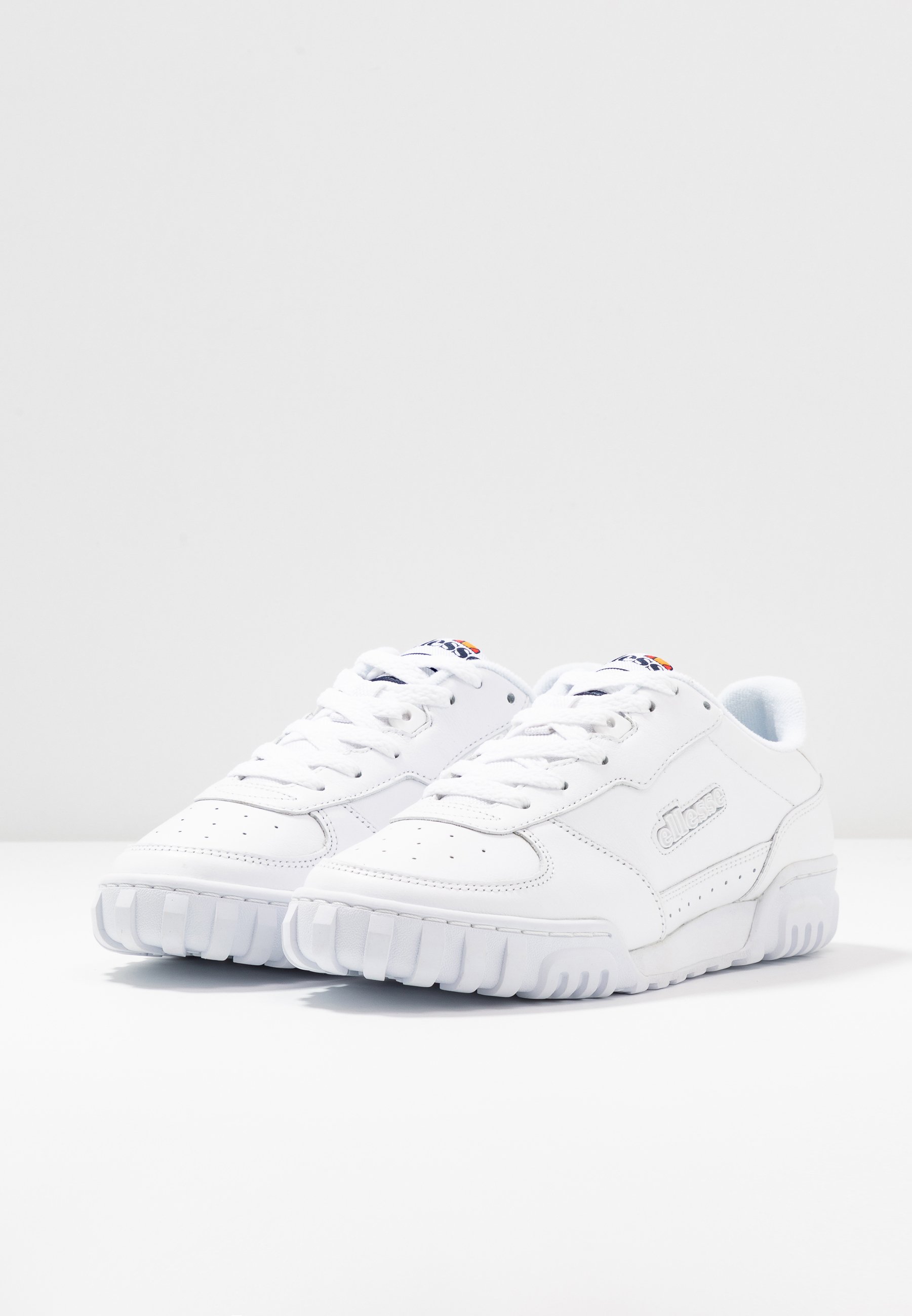 Ellesse TANKER Joggesko whitedark blue Zalando.no Ellesse VARESSE Joggesko whitedark blue Zalando.no