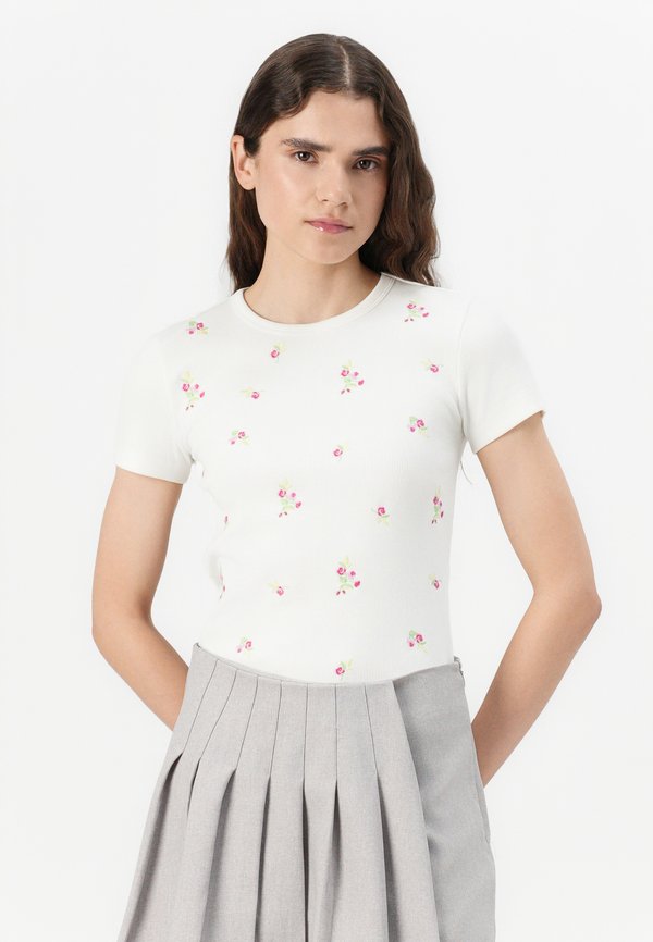 VMBITTY  - Print T-shirt4