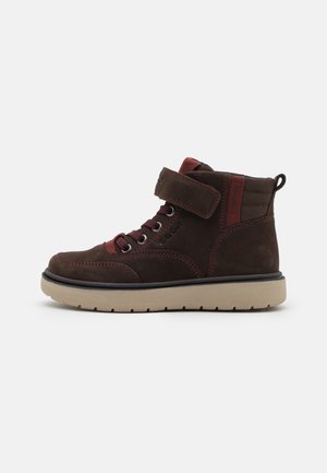 RIDDOCK BOY WPF - Schnürstiefelette - coffee/bordeaux