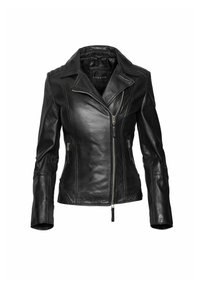 Crna kožna jakna s prilagođenim dizajnom, širokim reverima, zatvaračem sprijeda i bočnim džepovima. Glatka tekstura s prošivenim detaljima.