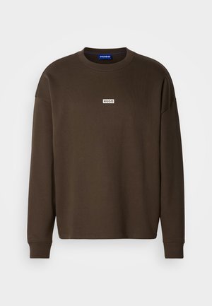 Brown long-sleeve sweatshirt made from cotton, featuring a round neck and a small white "HUGO" logo on the chest. Textured fabric.