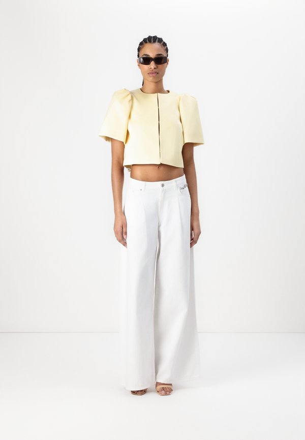 SERENA SHORT SLEEVE - Button-down blouse - lemon3