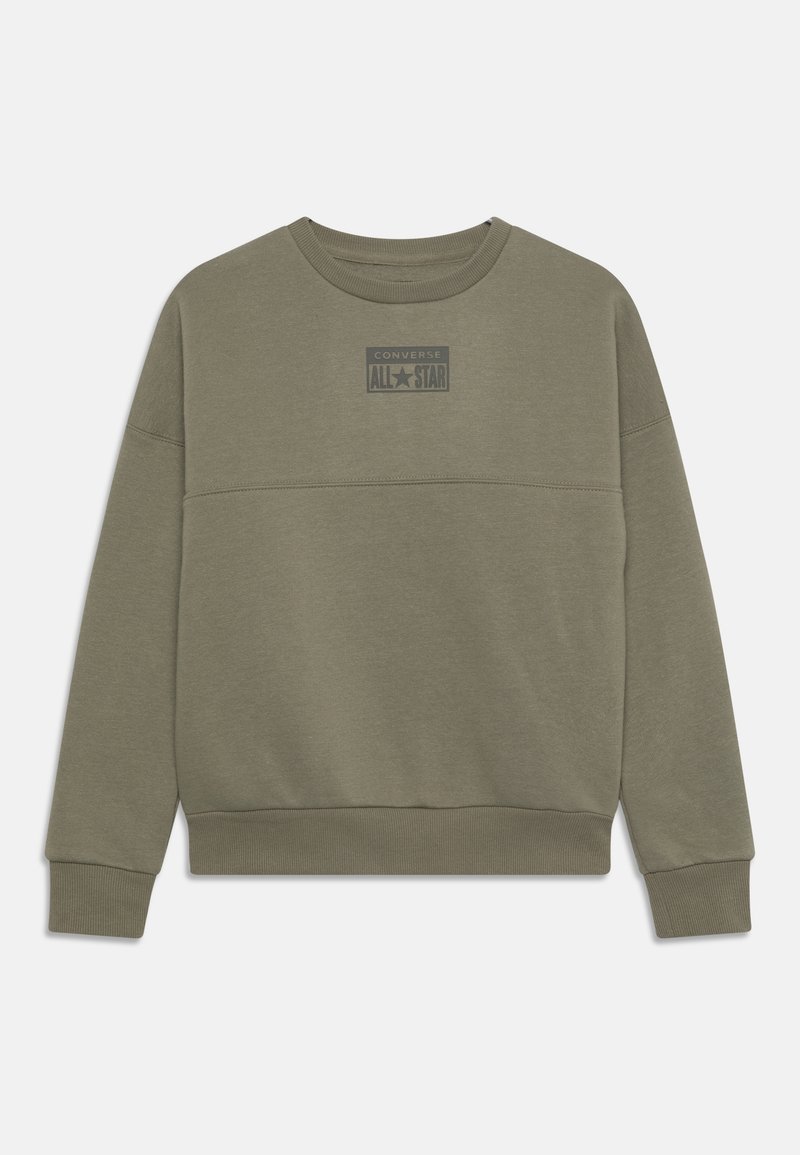 Sweat-shirt vert olive en tissu doux, doté d'un col rond, de poignets côtelés et d'un logo "Converse All Star" imprimé sur la poitrine.