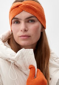 s.Oliver Oorwarmers - light orange