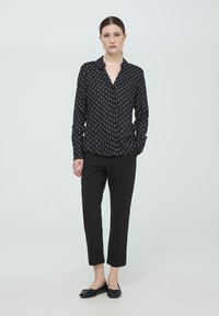 Terranova A POIS - Camicia - nero