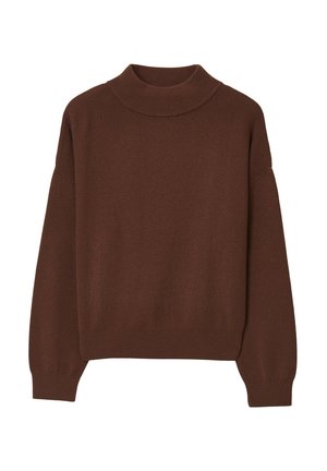Maglione marrone a collo alto lavorato a maglia con vestibilità rilassata, spalle scese e polsini e orlo a coste. Texture morbida, design minimalista.