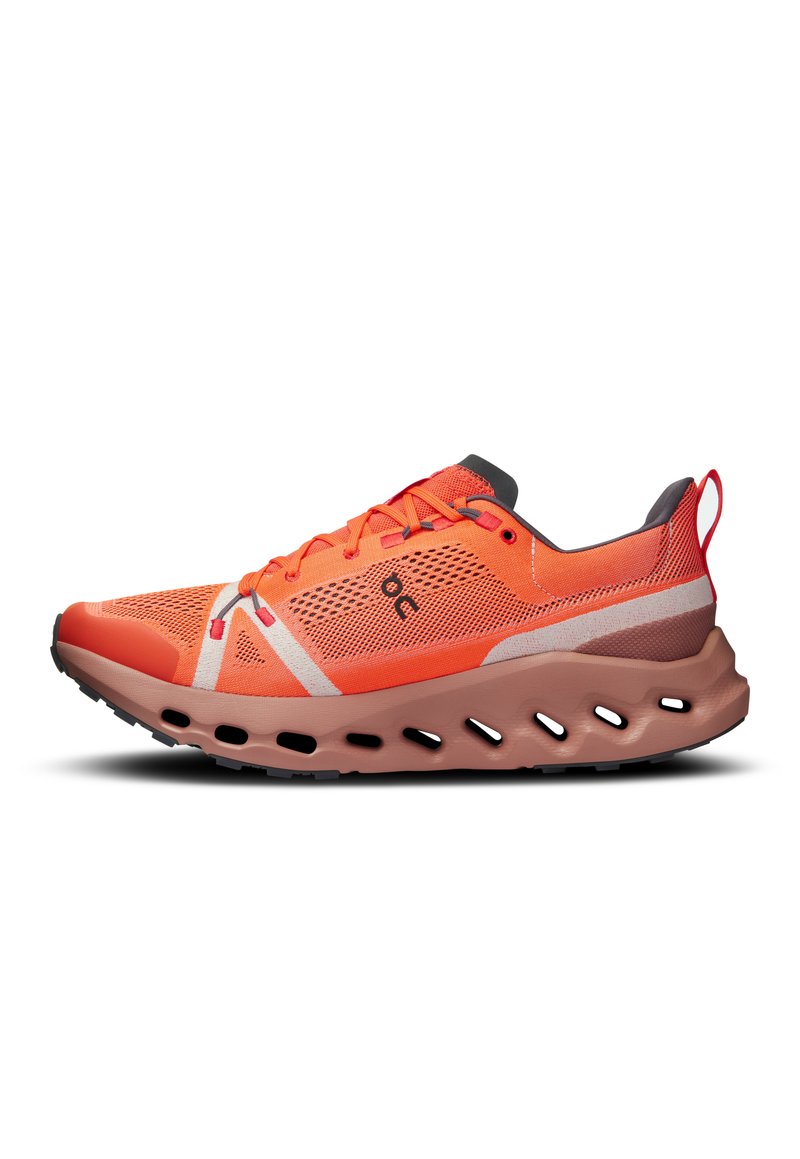On CLOUDSURFER - Trainers - flame   dustrose