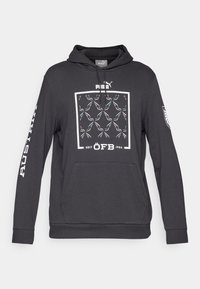 Felpa con cappuccio grigio scuro realizzata in un tessuto morbido, dotata di tasca frontale, cappuccio regolabile con cordino e una stampa grafica bianca e teal.