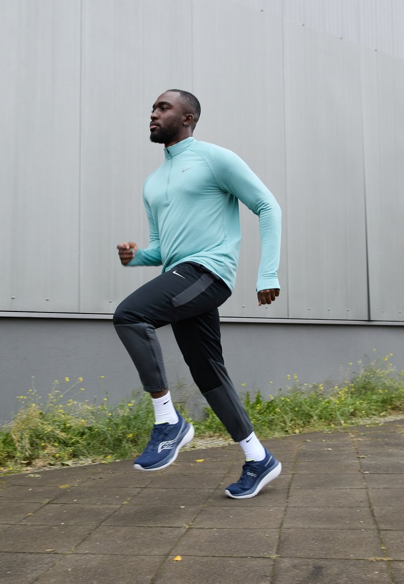 Saucony ENDORPHIN TRAINER - Road running shoes - navy  display picture 1